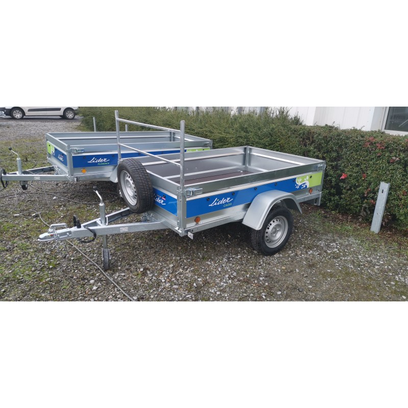 CADIX 205x132x39 + PORTE ECHELLE ET ROUE DE SECOURS